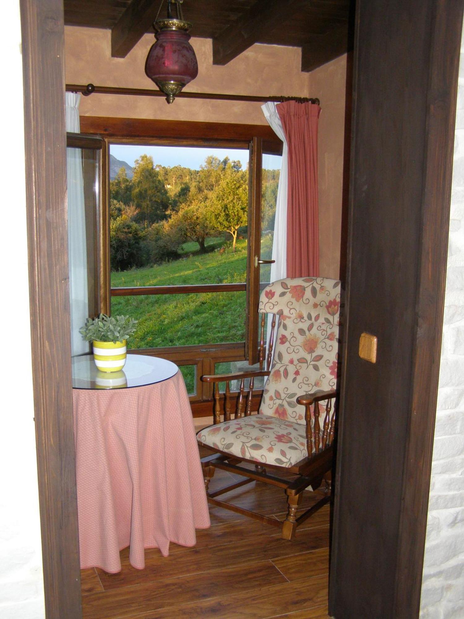 El Corral Del Acebo Pension Nueva De Llanes Kamer foto